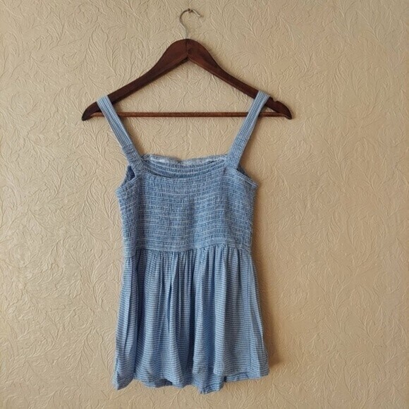Japna Women's Top Blue Gingham Smocked Tank Sz Medium - Picture 2 of 8
